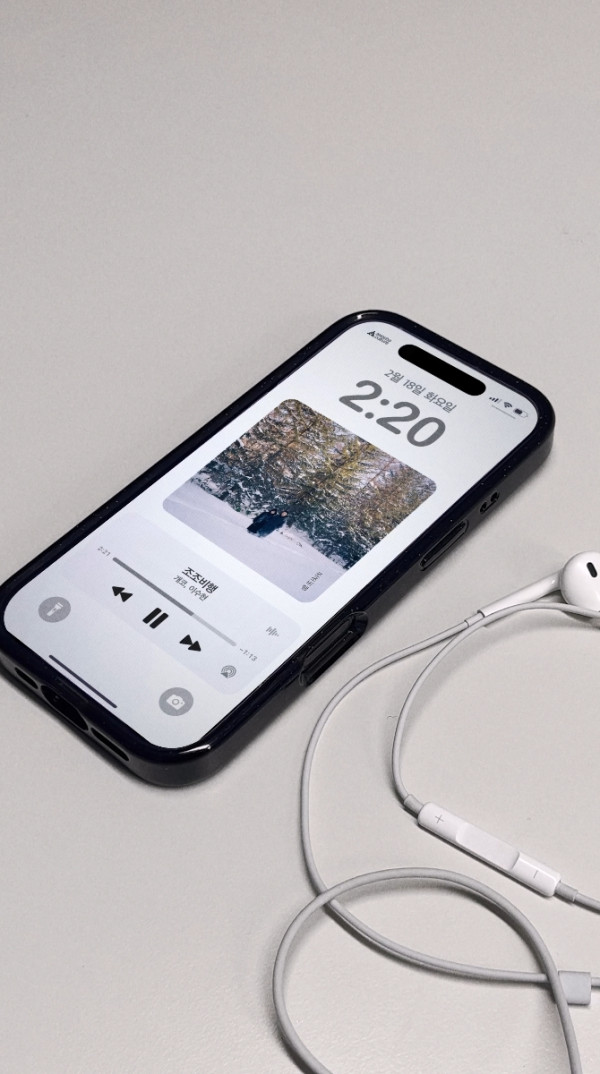 ▲개코X이수현(사진 = 아메바컬쳐 제공)