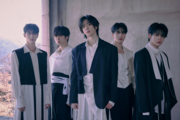 ▲루네이트(사진 제공 = 판타지오)