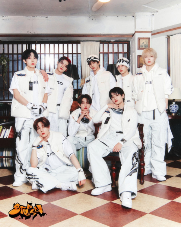 ▲8TURN(에잇턴)(사진 = MNH엔터테인먼트 제공)