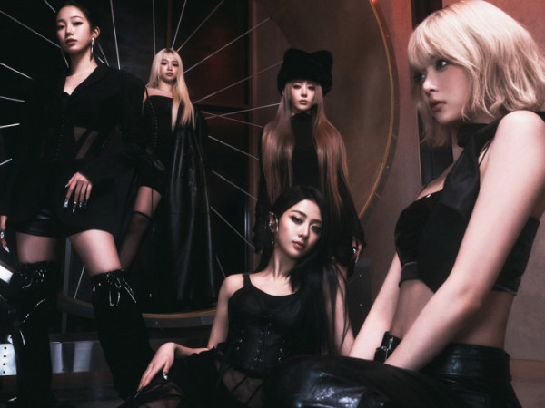 ▲르세라핌(사진제공=쏘스뮤직)