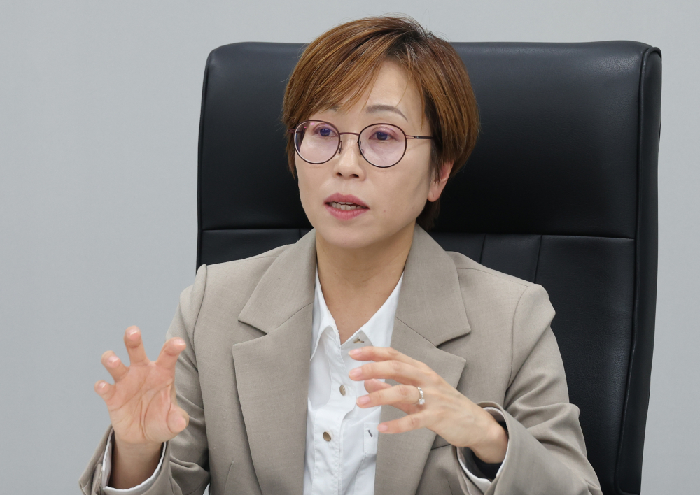 ▲이지연 비보존제약 신약마케팅본부 이사는 최근 서울 송파구 올림픽로 향군타워에 위치한 사무실에서 본지와 인터뷰를 갖고 "어나프라주를 블록버스터 신약으로 성장시켜 글로벌 제약사로 도약하고, 전 세계의 많은 환자가 통증으로부터 자유로워졌으면 좋겠다"고 밝혔다. 고이란 기자 photoeran@