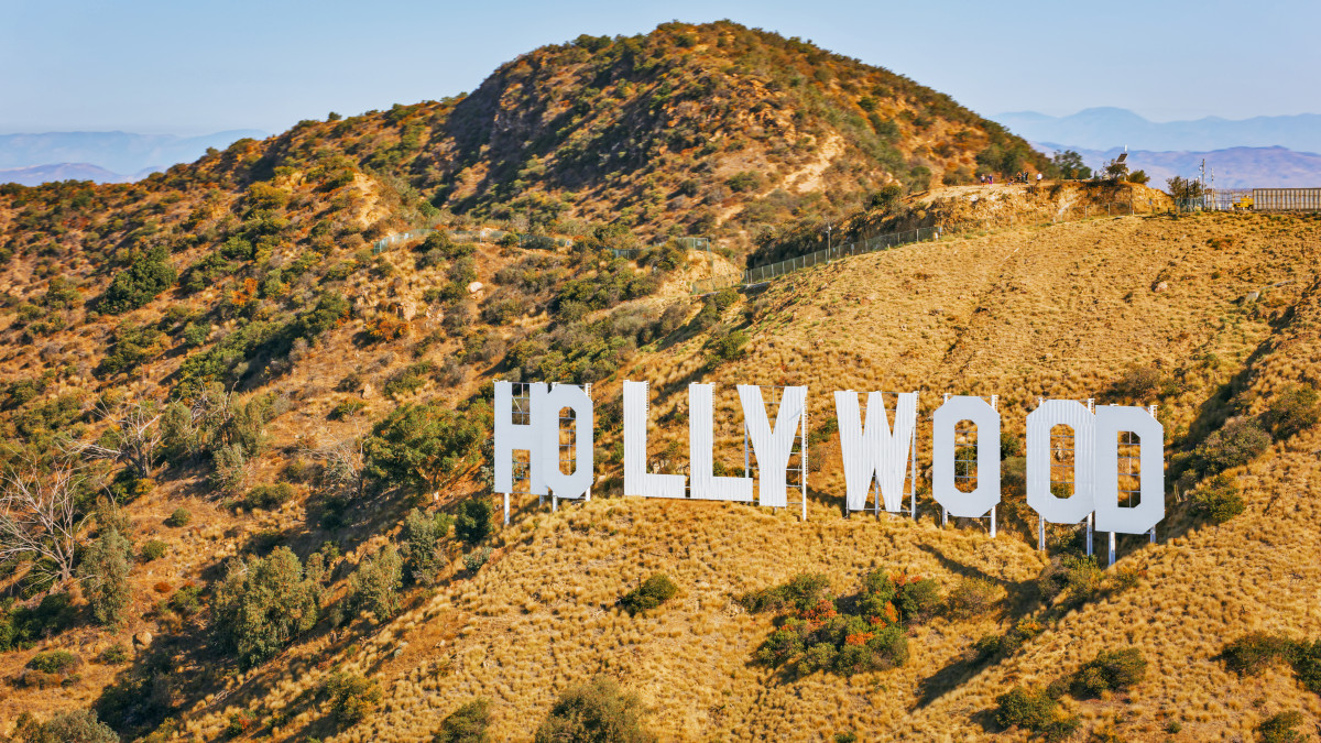 ▲미국 캘리포니아주 로스앤젤레스(LA)의 리산에 세워진 할리우드 사인. 출처 게티이미지