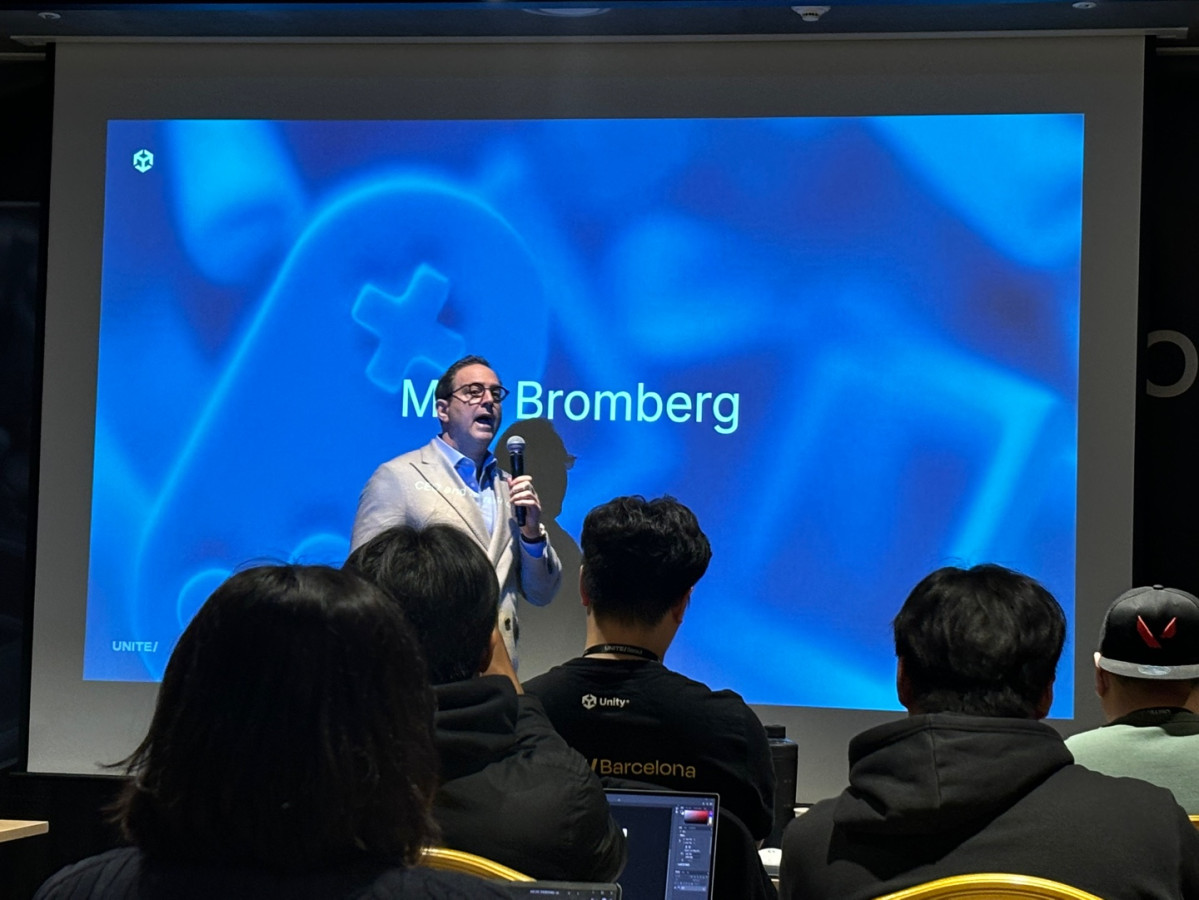 ▲15일 코엑스 아셈볼룸에서 개최한 유나이트 서울 2025 기자간담회에서 맷 브롬버그 유니티 CEO 겸 사장이 인사말을 하고 있다. (김나리 기자 )