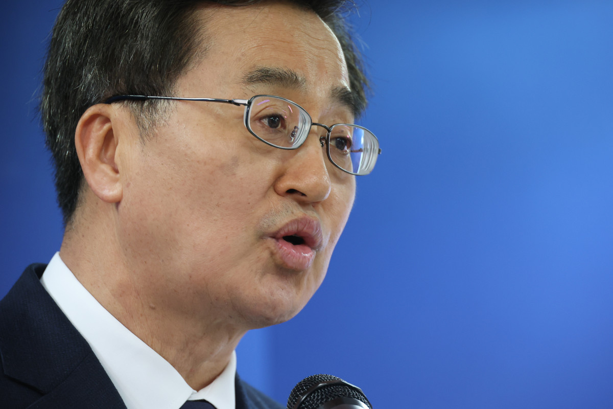 ▲더불어민주당 김동연 대선 경선 후보가 22일 서울 영등포구 여의도 선거 캠프에서 열린 '백팩 메고 TMI' 기자간담회에서 공약 발표를 하고 있다. (연합뉴스)