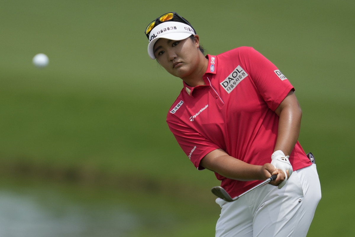 ▲26일 미국 텍사스주 우들랜즈에서 열린 셰브론 챔피언십 LPGA 골프 토너먼트 3라운드에서 유해란이 경기하고 있다. (AP/연합뉴스)