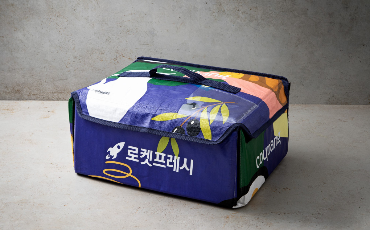 ▲쿠팡 로켓 프레시백. (사진제공=쿠팡)