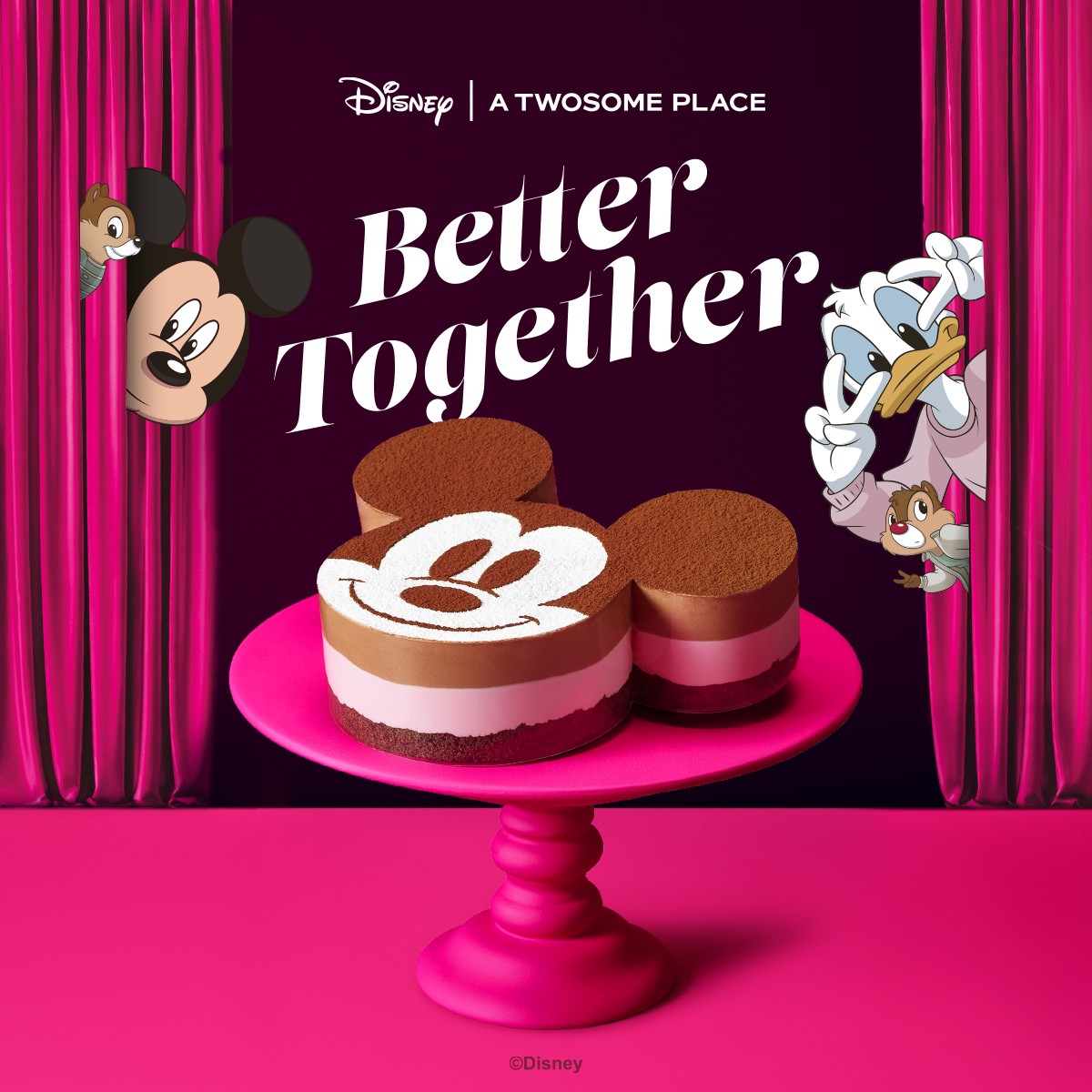 ▲투썸플레이스 ‘미키 초코 베리 케이크’ (사진제공=투썸플레이스)