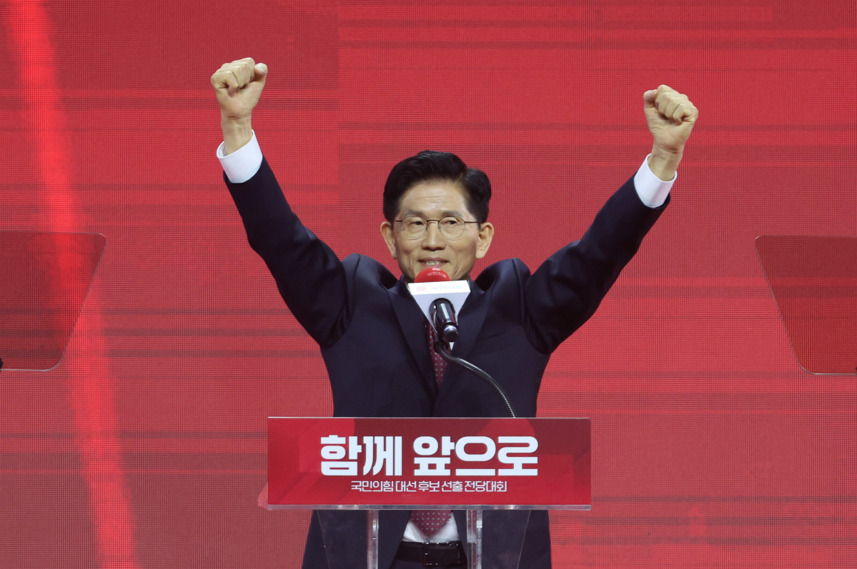 ▲3일 경기 고양 킨텍스에서 열린 국민의힘 대선 후보 선출 전당대회에서 대선 후보로 선출된 김문수 후보가 수락연설을 하고 있다. (사진제공=뉴시스)