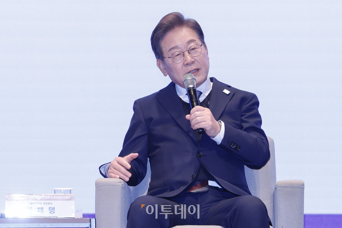 ▲이재명 더불어민주당 대선후보가 8일 서울 중구 대한상공회의소에서 열린 이재명 더불어민주당 대선후보 초청 경제5단체 간담회에서 모두발언을 하고 있다. 조현호 기자 hyunho@