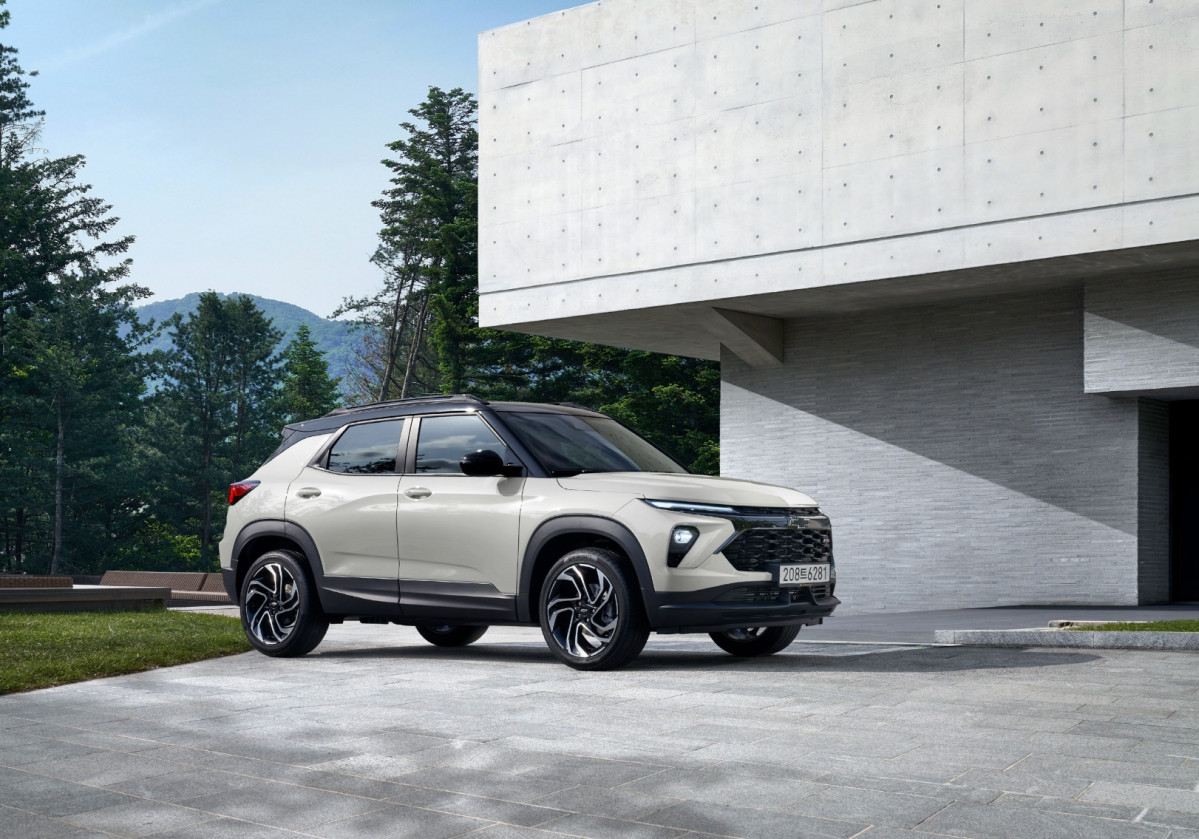 ▲쉐보레의 2026년형 트레일블레이저 신규 외장 컬러 모카치노 베이지. (사진=쉐보레)