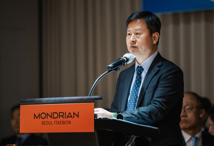 ▲박기덕 고려아연 대표이사가 3월 28일 서울 용산구 몬드리안 호텔에서 열린 정기 주주총회에서 발언하고 있다.  (고려아연)