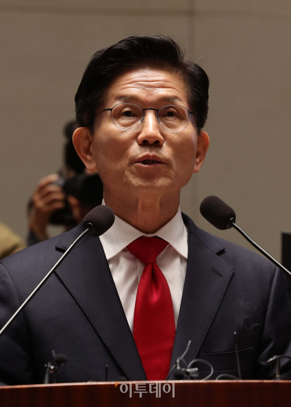 ▲김문수 국민의힘 대선후보가 9일 서울 여의도 국회에서 열린 국민의힘 의원총회에서 발언하고 있다. (신태현 기자 holjjak@)