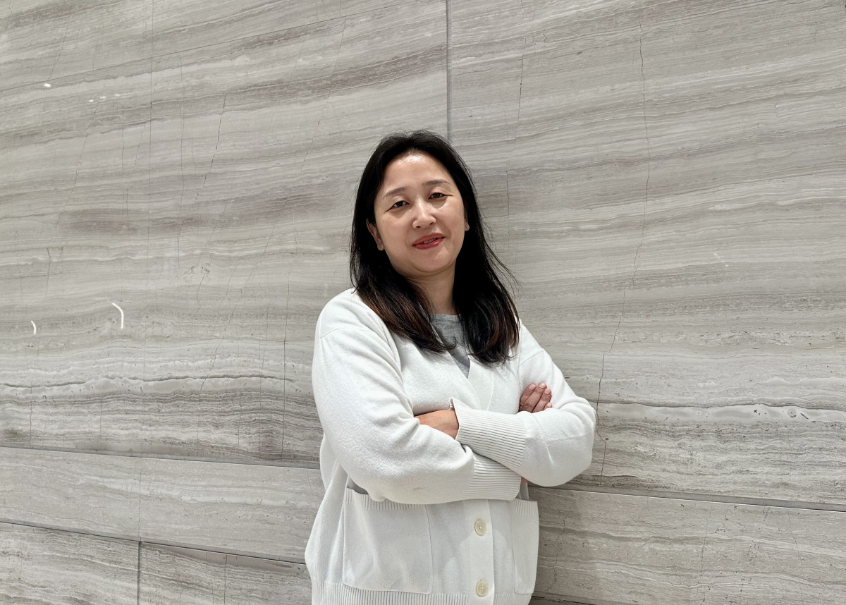 ▲왕수봉 아주대 경영학과 교수 겸 대만 국립정치대학교 재무관리학과 객원교수가 18일(현지시간) 대만 타이베이에서 본지 인터뷰를 진행 중인 모습. (타이베이(대만)=이수진 기자)