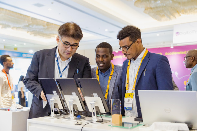 ▲ID4아프리카 2025 전시회에 참가한 엑스페릭스의 현장 사진.(엑스페릭스 제공)