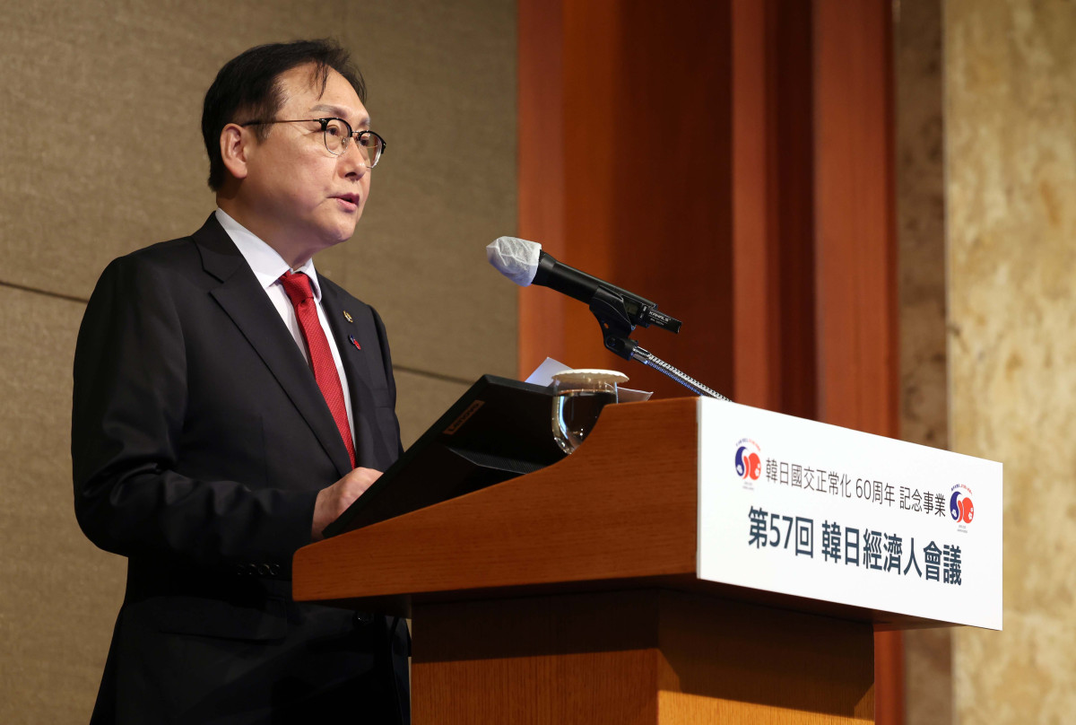 ▲정인교 산업통상자원부 통상교섭본부장이 27일 서울 중구 롯데호텔에서 열린 ‘제57회 한일경제인회의’에서 인사말을 하고 있다. 신태현 기자 holjjak@