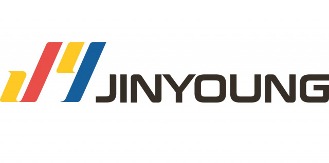 ▲플라스틱 고기능성 시트 제조 기업 진영의 로고가 1일 공개된 참고 이미지로 표시되고 있다.