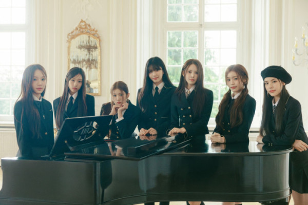 ▲이즈나(사진 = 웨이크원 제공)