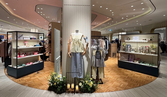 ▲지난달 30일 신규 오픈한 신세계백화점 강남점 본관 10층에 위치한 피앳유즈 팝업스토어 매장 사진 (사진제공 = 비비안)