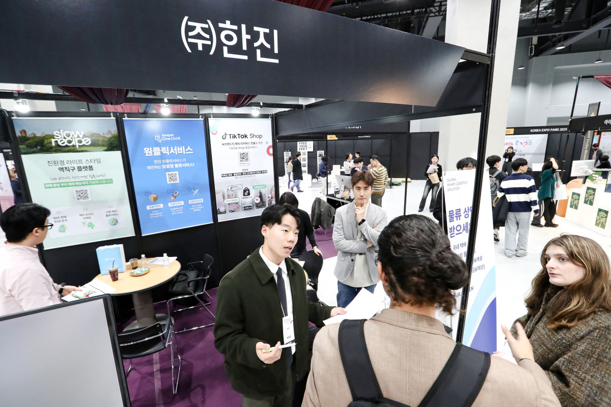 ▲한진이 반려동물·뷰티·주류 등 라이프스타일 산업 전반에 특화된 물류 서비스를 선제적으로 확대하며 산업별 맞춤형 물류 시장에서 입지를 넓혀가고 있다. (사진=한진)