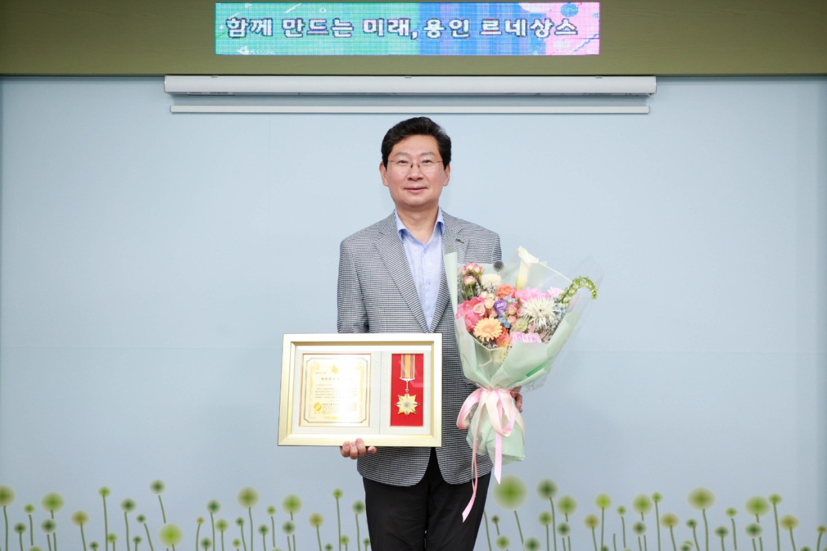 ▲이상일 용인특례시장이 ‘2025년 대한민국 환경공헌대상’을 수상했다. (김재학 기자)