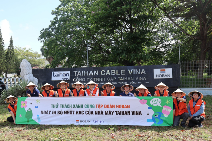 ▲대한전선 베트남 생산법인 ‘대한비나(Taihan Cable Vina)’ 직원들이 현지 공장 인근에서 플로깅을 실시했다 (자료제공=호반그룹)