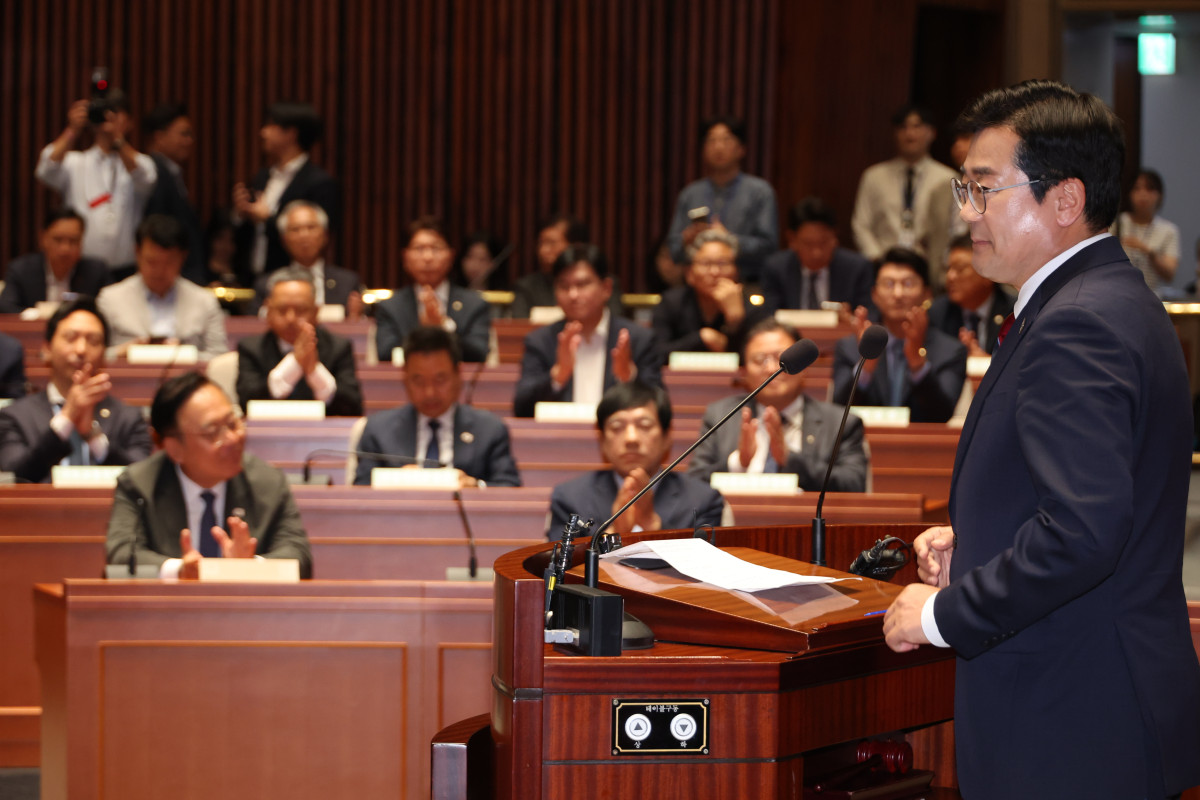 ▲박찬대 더불어민주당 대표 권한대행 겸 원내대표가 5일 서울 여의도 국회에서 열린 의원총회에서 발언하고 있다. (연합뉴스)