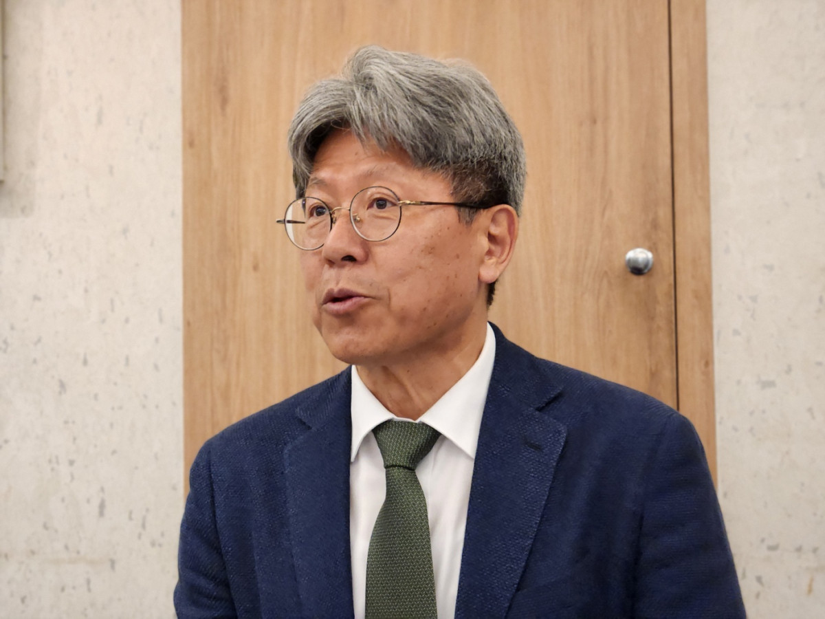 ▲박장현 한국천문연구원 원장이 10일 서울 종로구 모처에서 기자간담회에서 향후 천문연 사업 계획에 대해서 말하고 있다.  (안유리 기자)