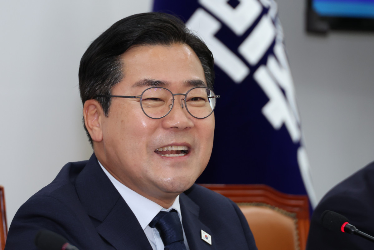 ▲더불어민주당 박찬대 당 대표 직무대행 겸 원내대표가 12일 서울 여의도 국회에서 고별 기자회견을 하고 있다. 2025.6.12 (연합뉴스)