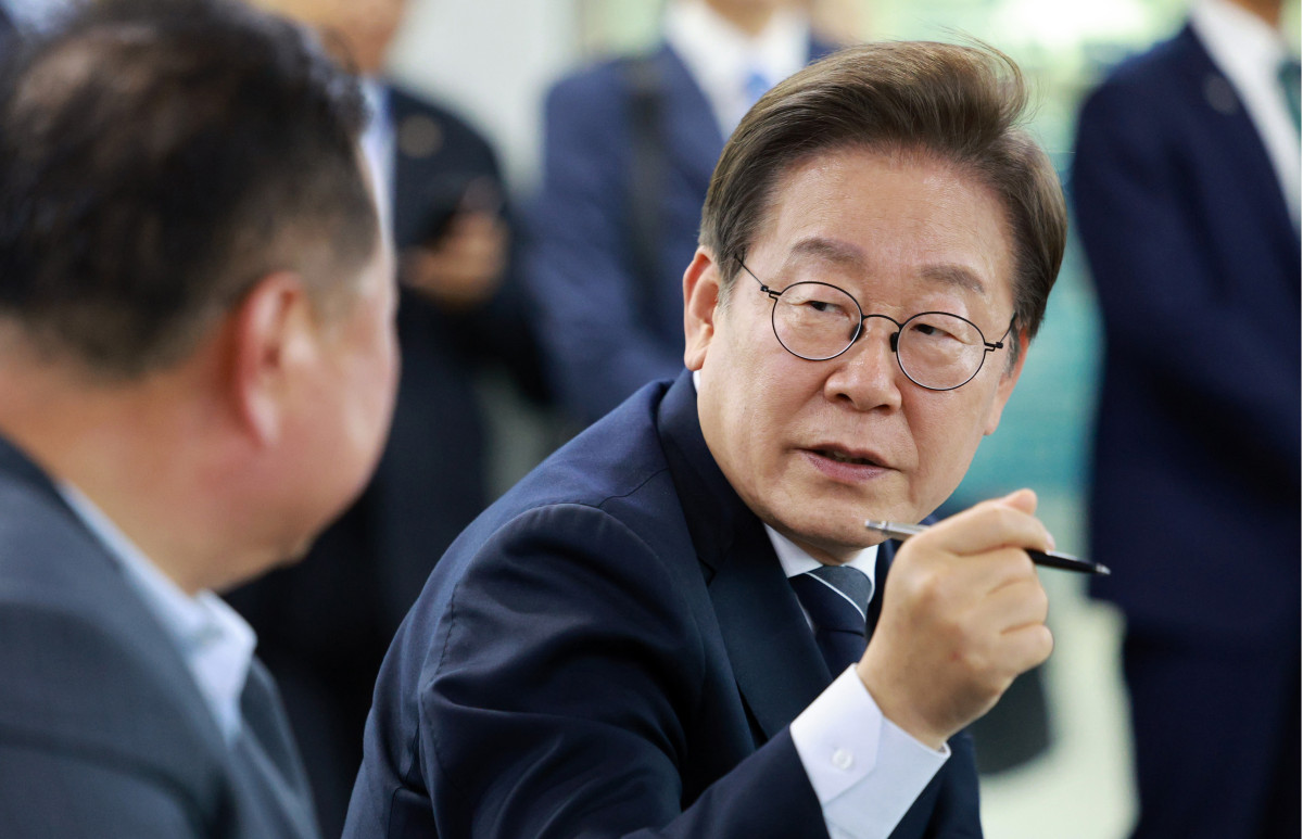 ▲이재명 대통령이 13일 경기도 파주시 장단면 행정복지센터에서 열린 주민 간담회에서 발언하고 있다. (뉴시스)