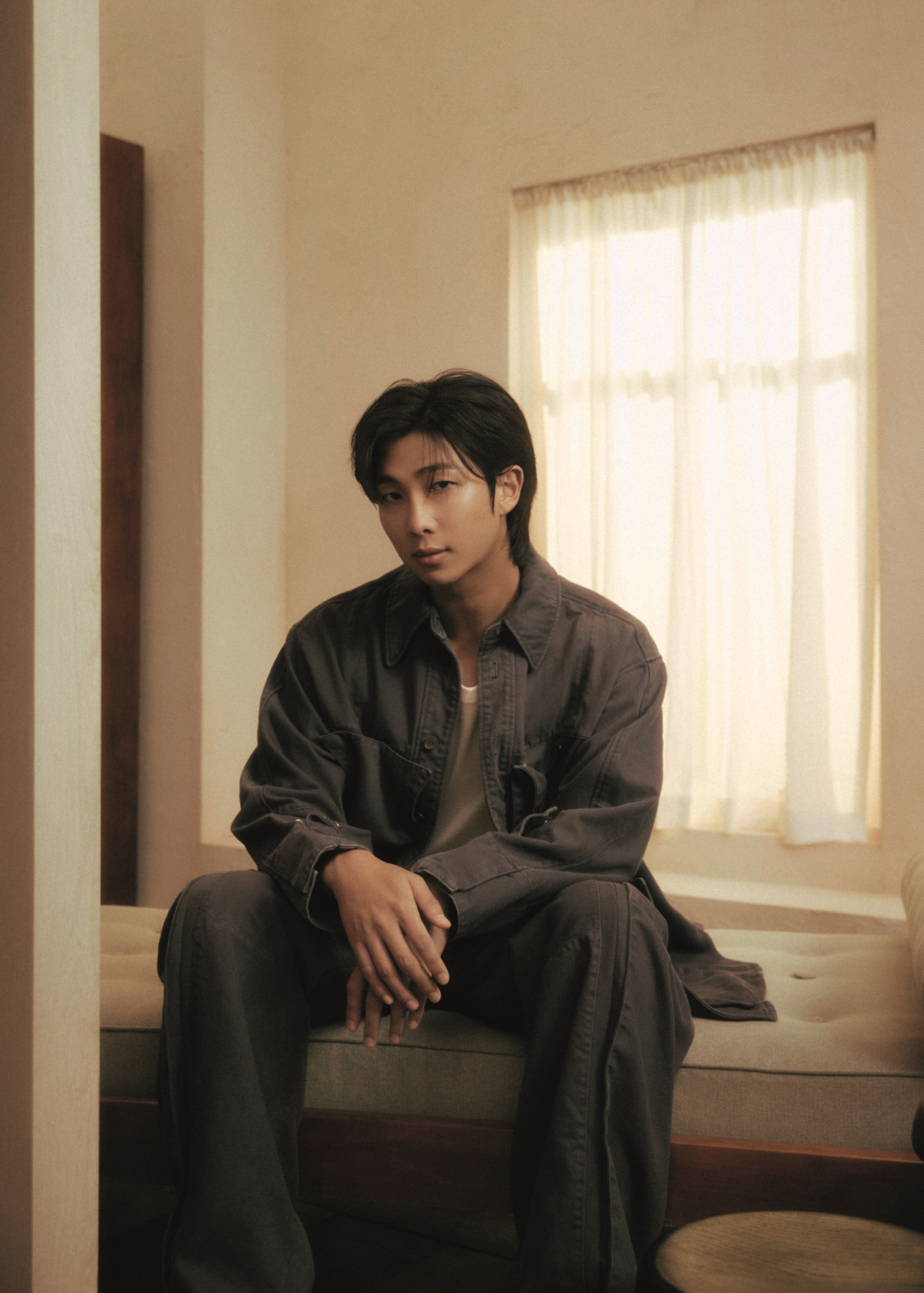 ▲삼성전자 아트 TV 홍보대사로 선정된 방탄소년단 RM (자료제공=삼성전자)