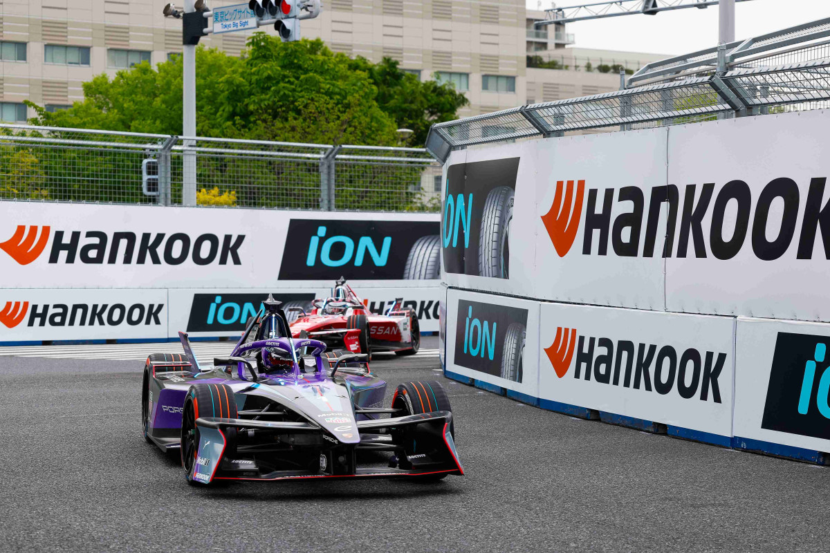 ▲포뮬러 E 2025 도쿄 E-Prix 경기 장면. (사진=한국타이어)