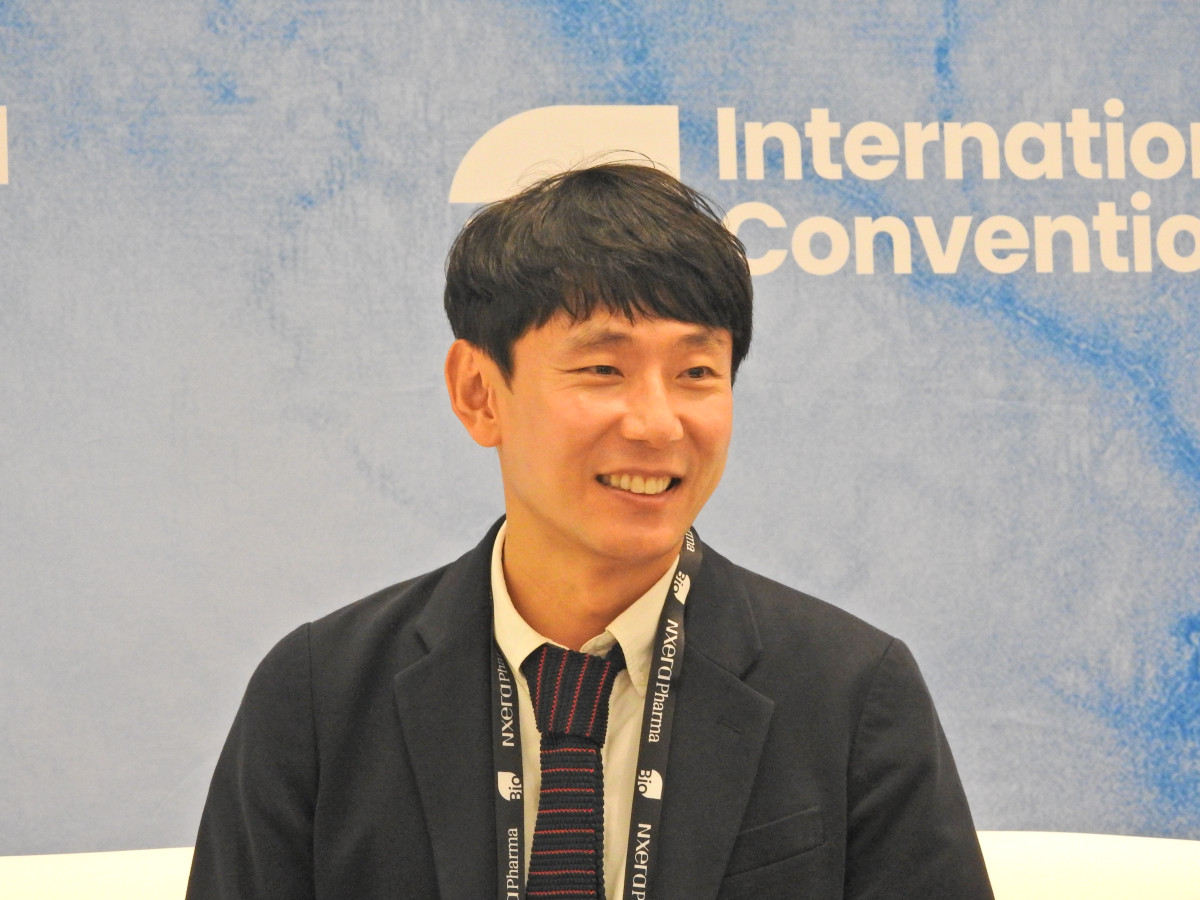▲이수민 삼진제약 R&D센터장이 미국 보스턴에서 열린 바이오USA에서 기자들과 만나 인터뷰를 하고 있다. (노상우 기자 nswreal@)