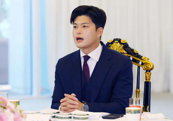 ▲국민의힘 김용태 비상대책위원장이 22일 서울 한남동 관저에서 열린 이재명 대통령과의 여야 지도부 오찬에서 발언하고 있다. 2025.6.22 (연합뉴스)