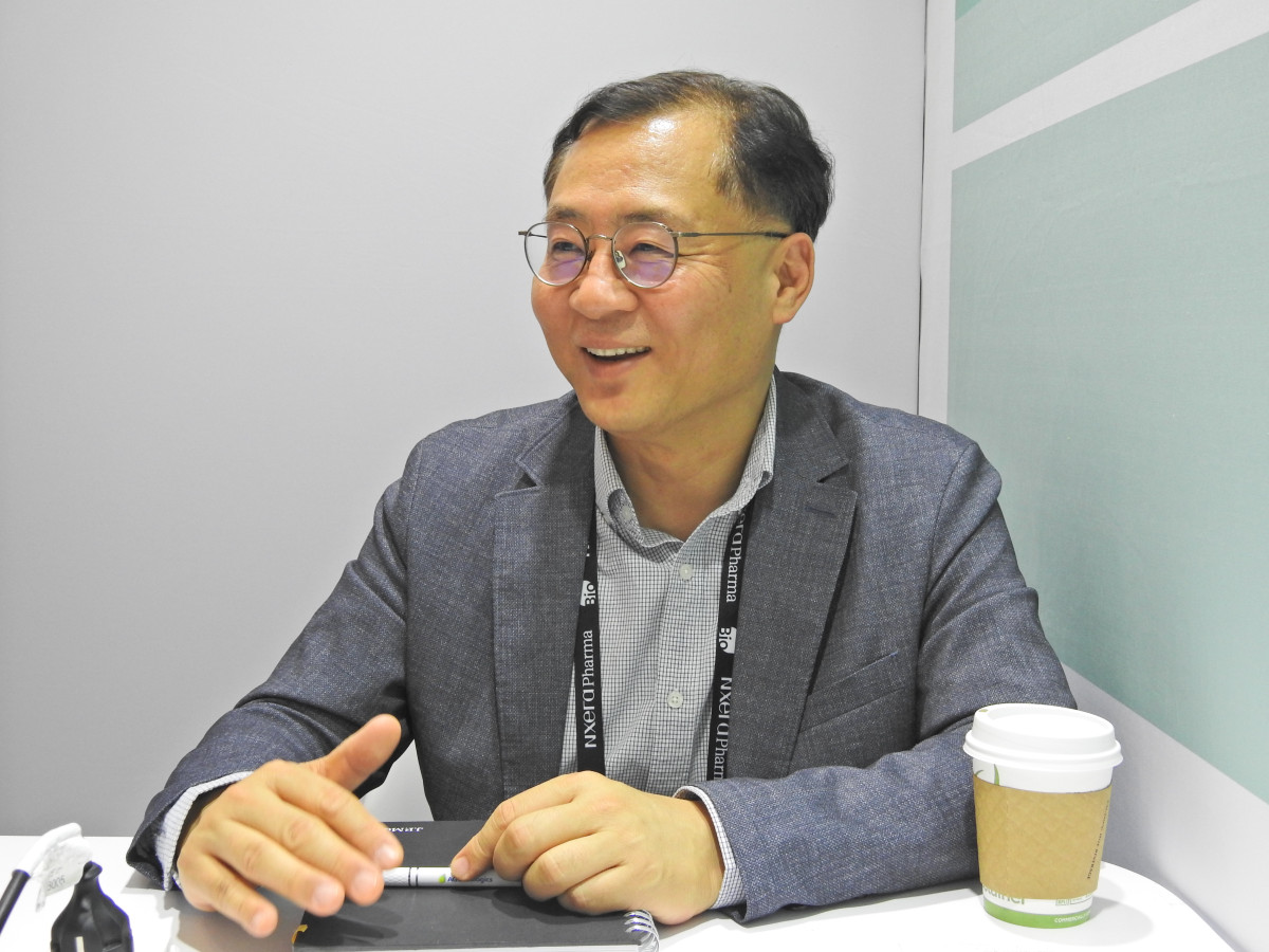 ▲전태연 알테오젠 부사장이 미국 매사추세츠주 보스턴에서 열린 바이오USA 행사장에서 기자와 만나 인터뷰를 하고 있다. (노상우 기자 nswreal@)