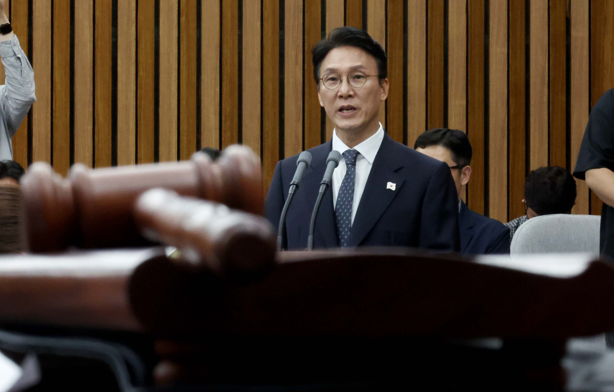 ▲김민석 국무총리 후보자가 24일 서울 여의도 국회에서 열린 인사청문회에서 모두발언을 하고 있다. 신태현 기자 holjjak@