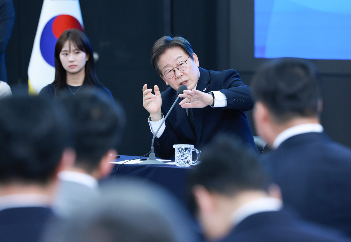 ▲이재명 대통령이 25일 광주 국립아시아문화전당에서 열린 광주시민, 전남도민과 타운홀미팅에서 발언하고 있다. (사진=뉴시스)
