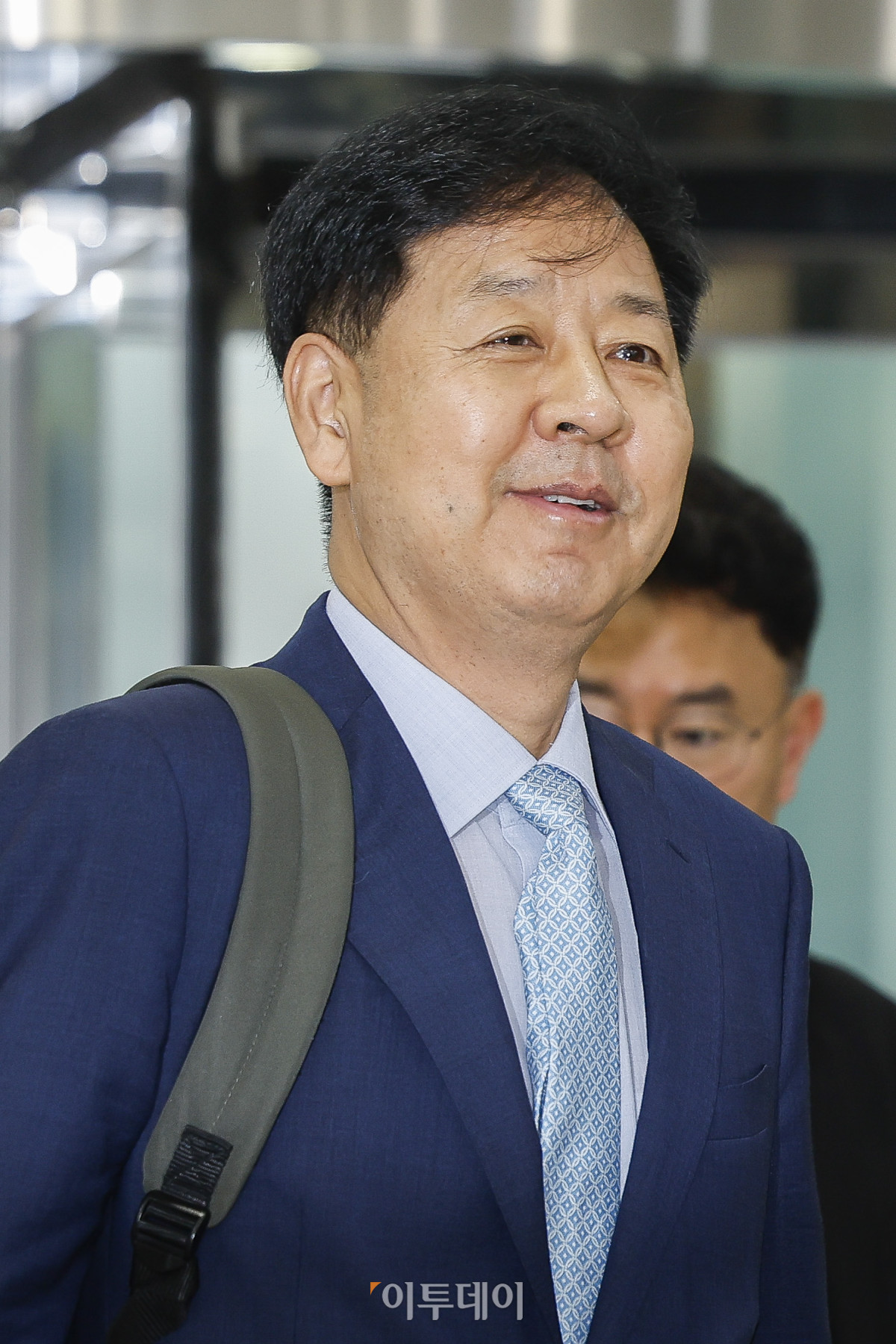 ▲구윤철 경제부총리 겸 기획재정부 장관 후보자가 30일 서울 중구 예금보험공사에 마련된 인사청문회 준비 사무실에 출근하고 있다. 조현호 기자 hyunho@