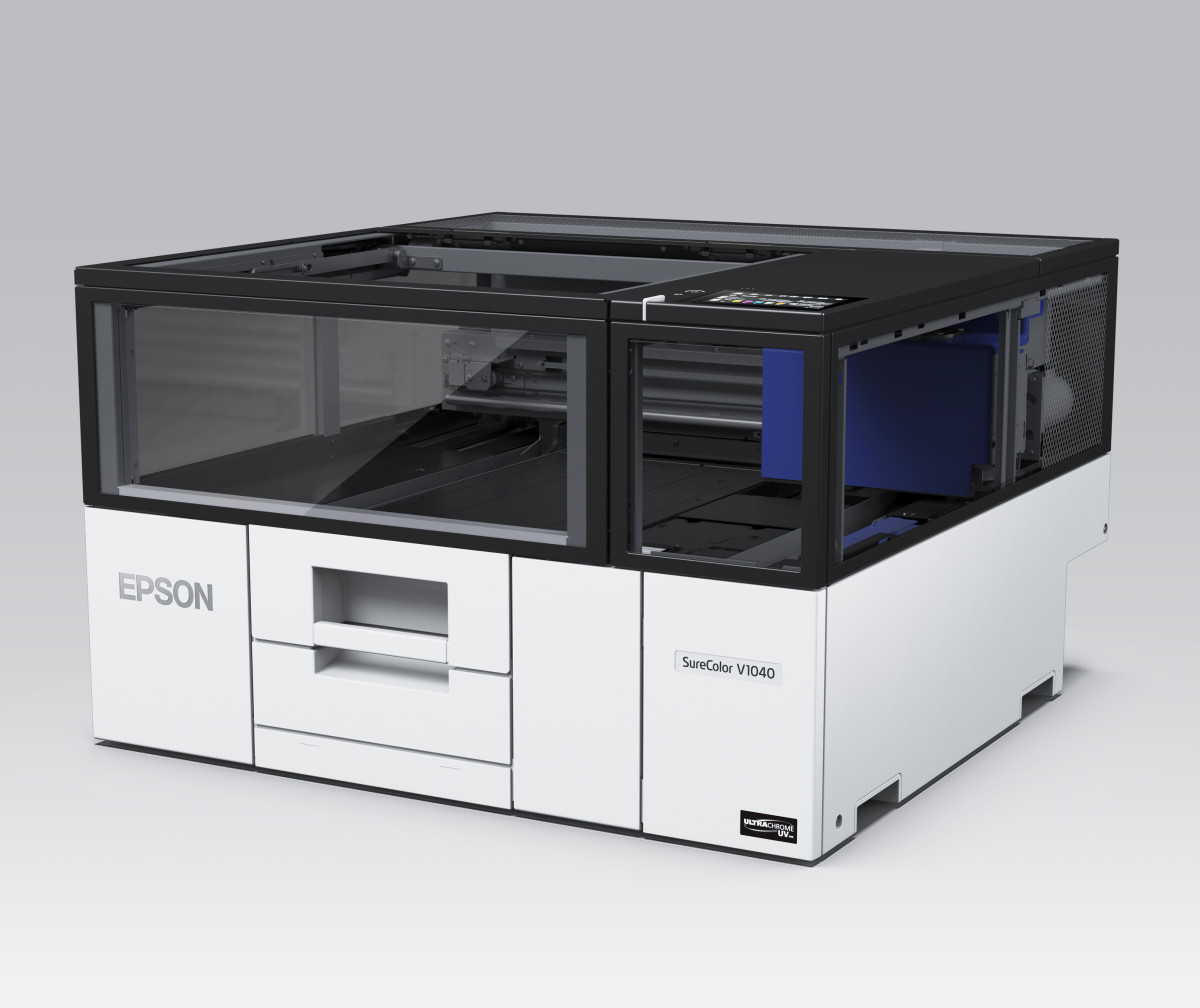 ▲한국엡손이 다양한 소재에 고품질 인쇄가 가능한 평판 UV 프린터 ‘SC-V1040’을 출시했다. (자료제공=한국엡손)