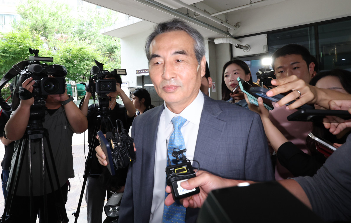 ▲ 윤석열 전 대통령 부인 김건희 여사와 관련한 각종 의혹 사건을 수사하는 민중기 특별검사. (연합뉴스)