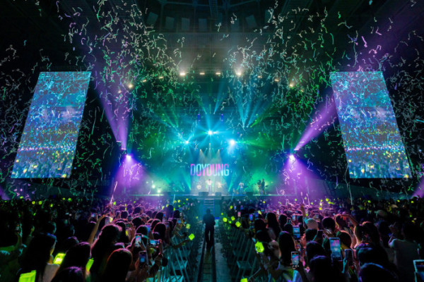 ▲NCT 도영이 '서울재즈페스티벌'에서 공연을 펼쳤다.(사진제공=서울재즈페스티벌)