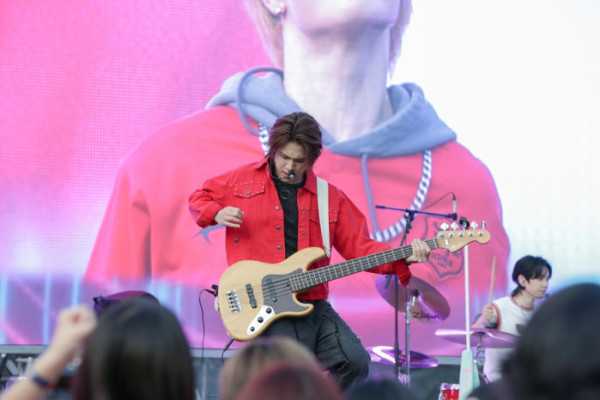 ▲캐치더영(사진 = 에버모어엔터테인먼트 제공)