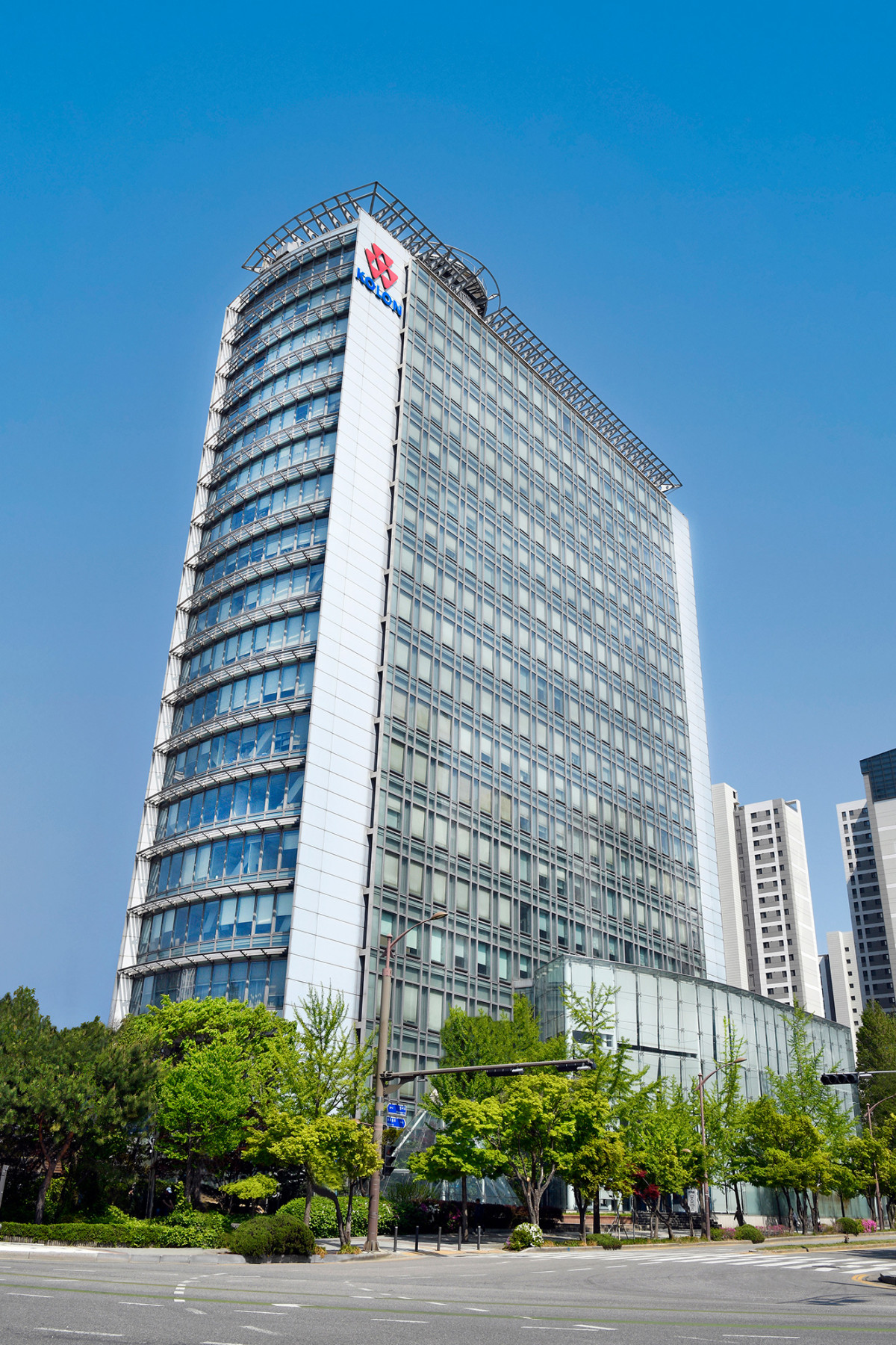 ▲코오롱글로벌 과천 사옥. (사진제공=코오롱글로벌)