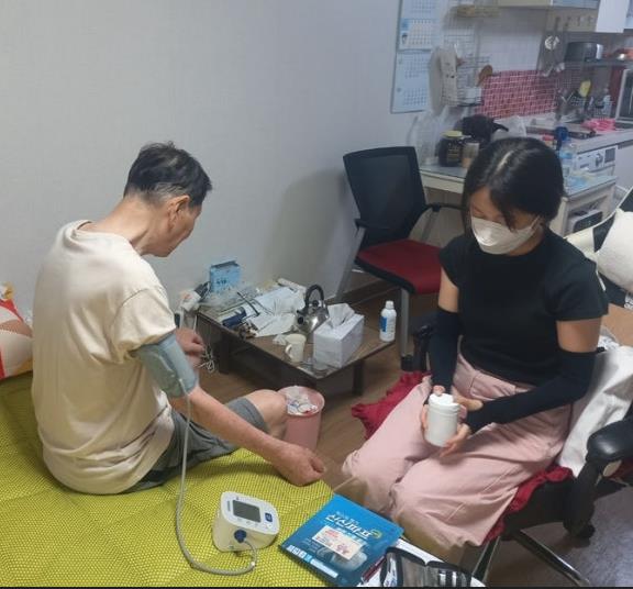 ▲취약계층 건강검진 장면. (사진제공=광진구)