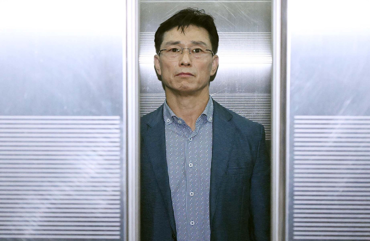 ▲임성근 전 해병대 1사단장이 2일 서울 서초구 채상병 특검 사무실에 출석하고 있다. 신태현 기자 holjjak@