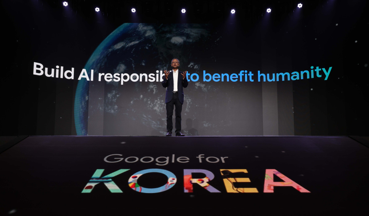 ▲마니쉬 굽타 구글 딥마인드 시니어 디렉터가 2일 서울 강남구 조선 팰리스 호텔에서 열린 ‘구글 포 코리아 2025’에서 ‘새로운 가능성을 여는 구글 AI’를 주제로 축사하고 있다. 신태현 기자 holjjak@