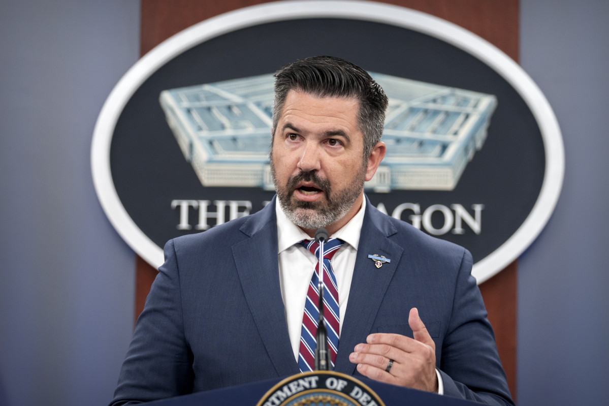 ▲2일(현지시간) 션 파넬 미국 국방부 대변인이 언론 브리핑을 진행하고 있다. (AP연합뉴스)