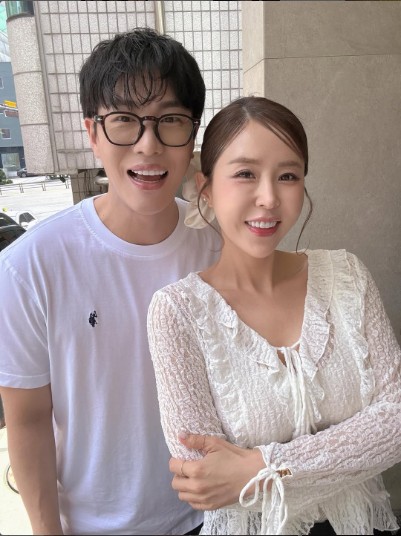 ▲문원(왼쪽), 신지(사진제공=신지SNS)