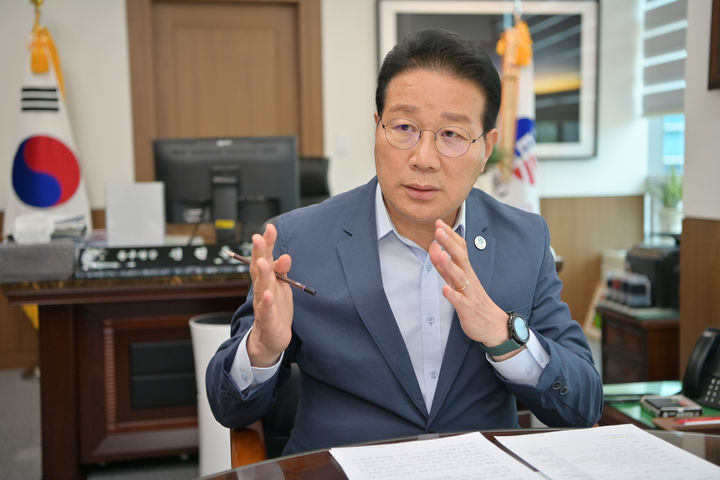 ▲김진홍 동구청장. 사진제공 부산동구청 