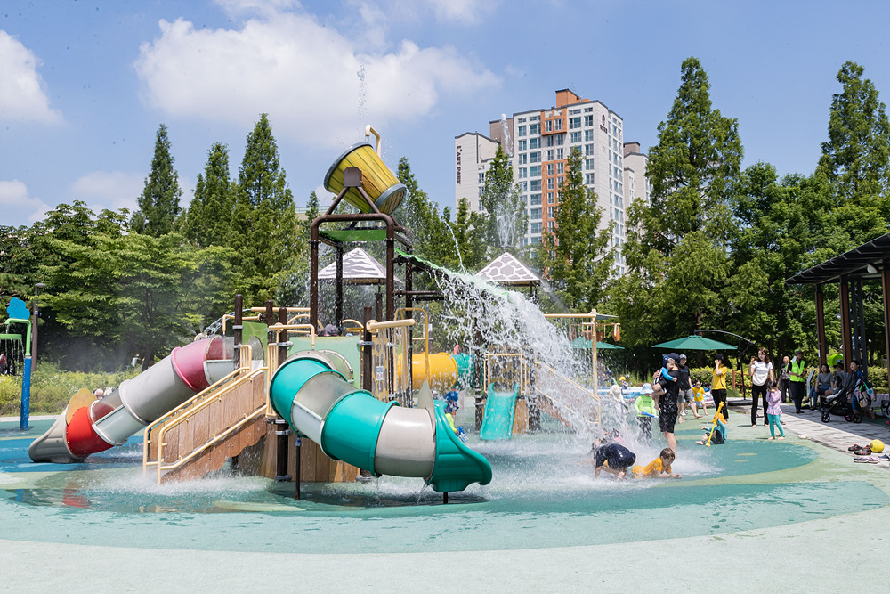 ▲영등포공원 물놀이장. (사진제공=영등포구)