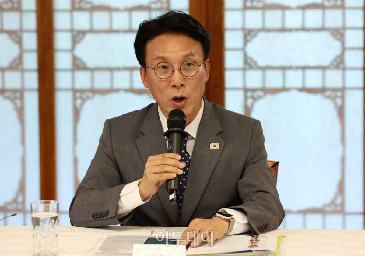 ▲김민석 국무총리가 6일 서울 종로구 국무총리 공관에서 열린 이재명 정부 첫 고위당정협의회에서 발언을 하고 있다. 조현호 기자 hyunho@